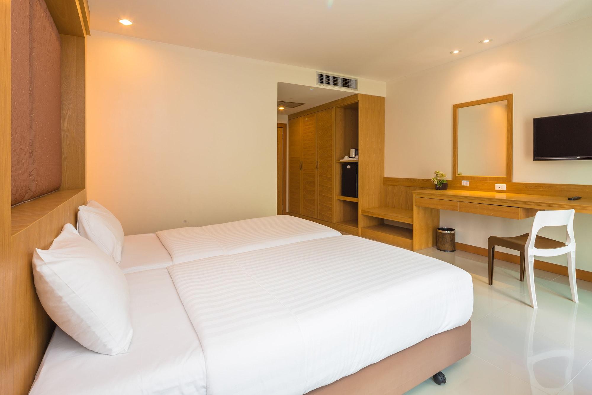 Sungthong Kamala Beach Resort Dış mekan fotoğraf
